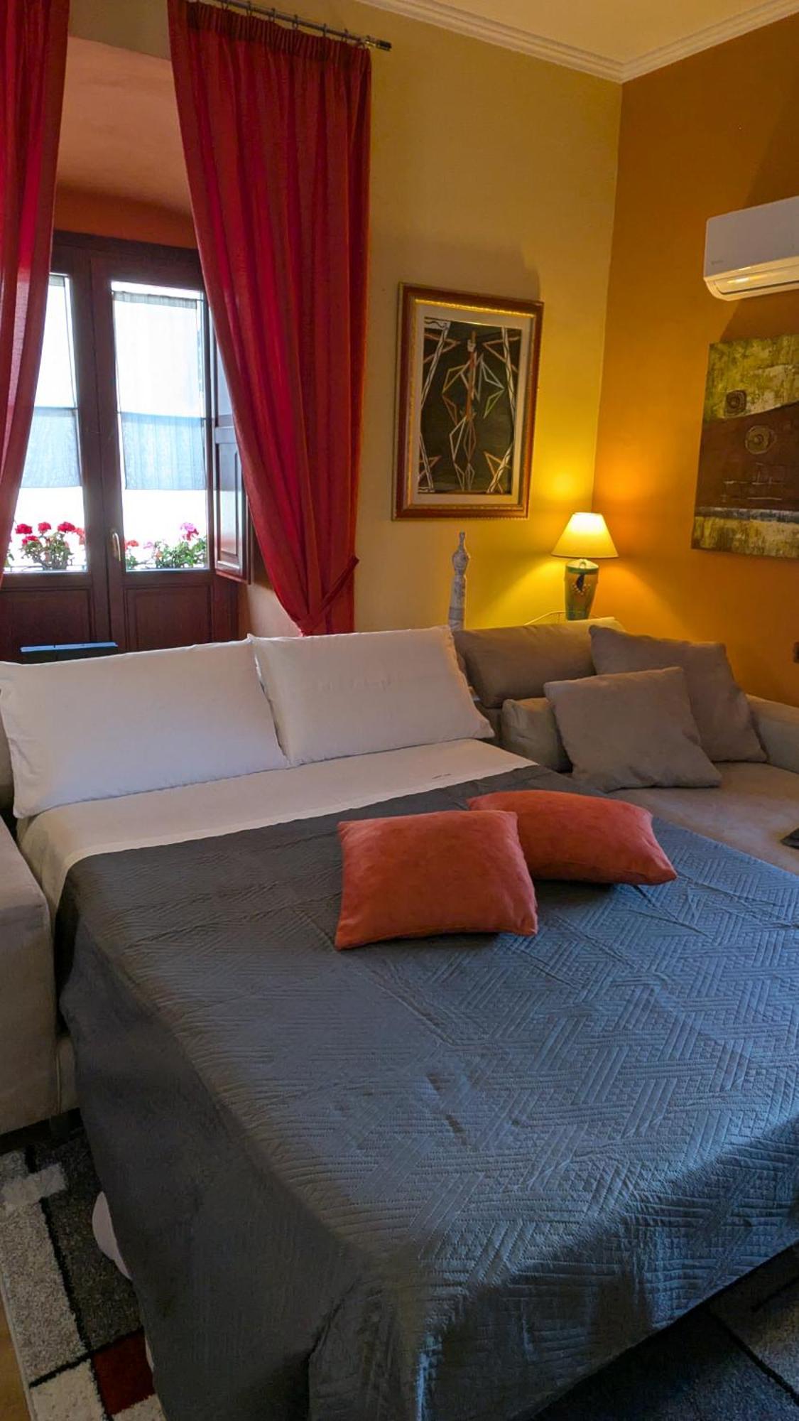 Luxury Home Bosa Apartment Buitenkant foto